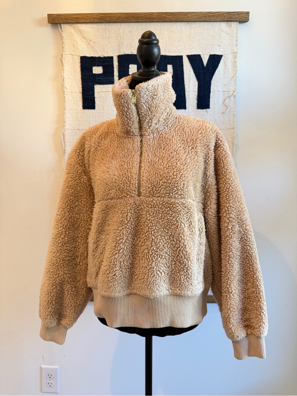 Varley ‘3/4” zip pullover”